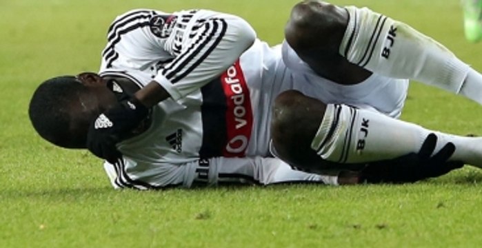 Beşiktaş'ta Demba Ba'nın Parmağı Yeniden Şişti