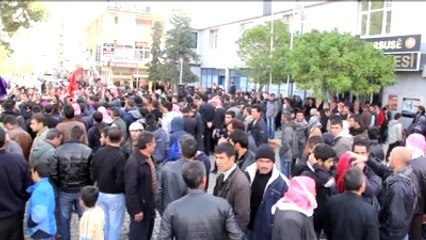 Türkiye'ye Sığınan Suriyeli Kürtler