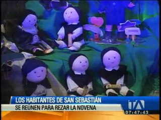 Habitantes de San Sebastián se reúnen para rezar la novena