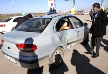 Siverek'te Otomobilin Çarptığı Motosikletli Yaralandı