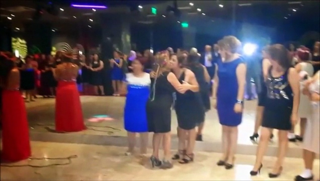 AURORA  ŞARKILI  ANTALYA  SEMİNER  VİDEOSU