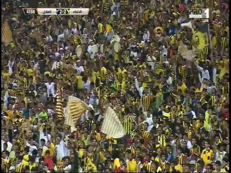 هدف عبدالفتاح عسيري - الاتحاد 2 × الهلال 2  - دور الـ 16 - كأس ولي العهد 2014
