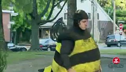New Giant Bee Prank