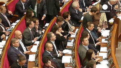 Ucraina: parlamento vota per la fine della neutralità