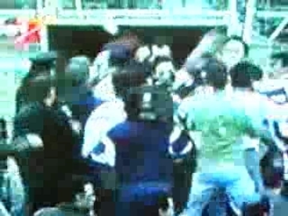 OLYMPIAKOS RIOTS ( 1 )
