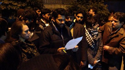 Mohammad Jibran Nasir in front of Abpara Police Station (Dec. 22, 2014)