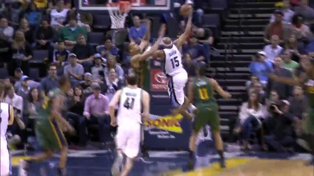 A 37 ans Vince Crater à toujours la forme : Gros Dunk face à Rudy Gobert!