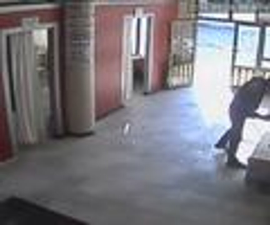 Steteskop hırsızlığı kamerada