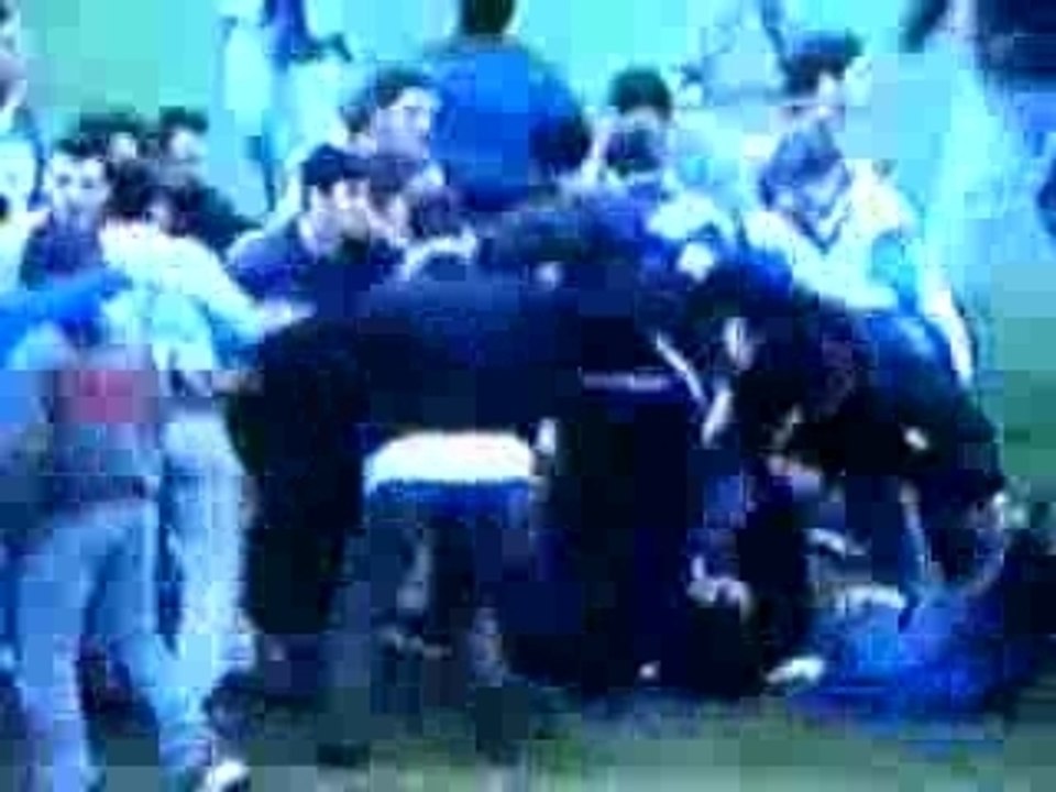OLYMPIAKOS RIOTS ( 4 )