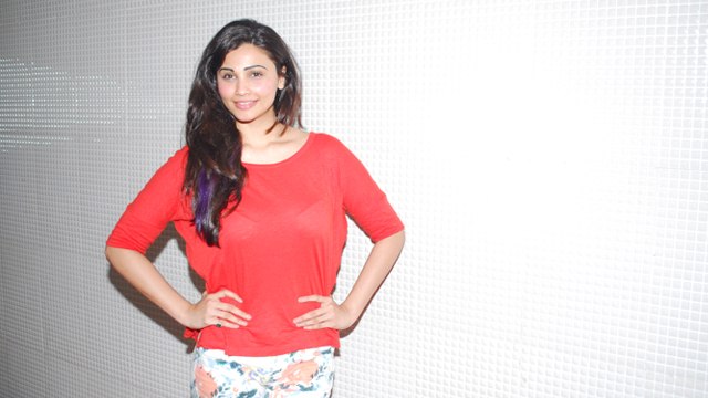 Daisy Shah Rehearsal For New Year Performance @ Country Club !