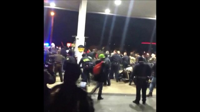 La mort d'un jeune Noir déclenche de nouvelles émeutes à Saint-Louis