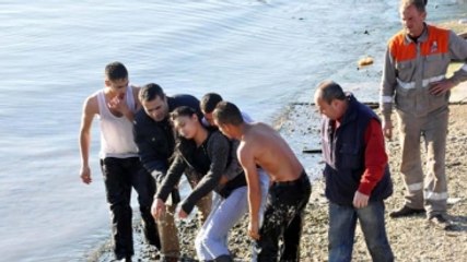 Köprüden Atlayan Genç Kız, Kendisini Kurtaranlara Kızdı