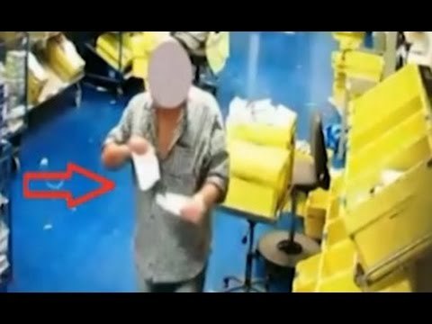 Calvizzano (NA) - Rubavano e distruggevano corrispondenza alle Poste (23.12.14)