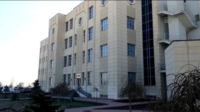 Ablasını, Tüfek Tutukluk Yapınca Kazayla Vurmuş