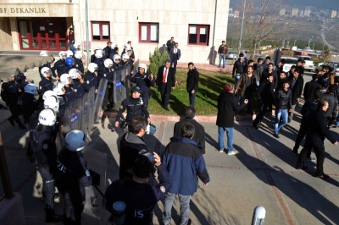 Kahramanmaraş Sütçü İmam Üniversitesinde Gerginlik