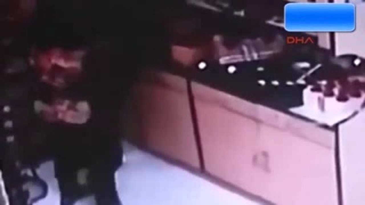 Kendisini Evlenme Vaadiyle Kandırarak İlişkiye Giren Adamı Bu Hale Getirdi