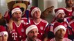 Elenco do Bayern canta hit natalino e deseja Boas Festas