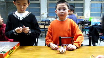 2014/12/24 Christmas Eve 仿生機器人@德高國小 Part 3