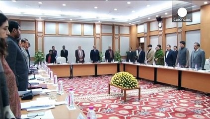 Matanza en la India por ataques rebeldes y la represión policial