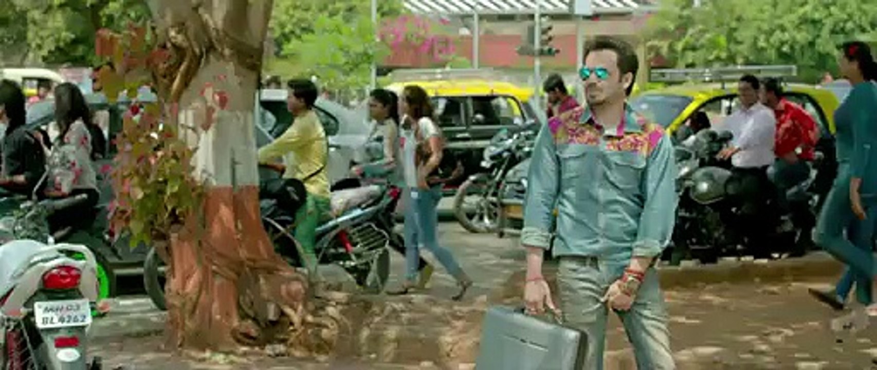 Humaima Malik First Official Trailer of her Debut Movie Raja Natwarlal