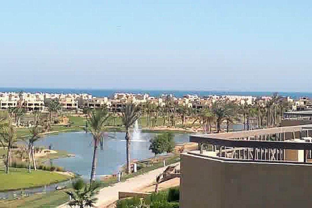 شالية للبيع فى العين السخنة   العين باى