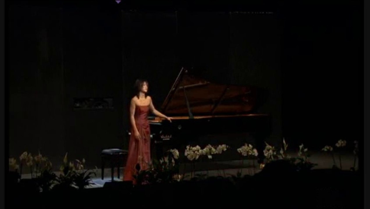Oh..! YUJA WANG PLAYS SCHUBERT - LISZT  LIVE