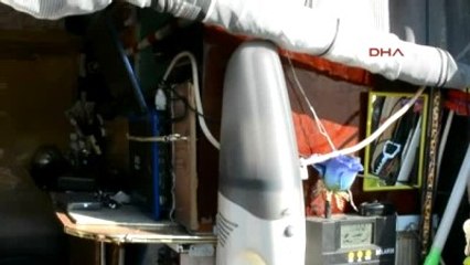 Turgutlu Doğaya Aşık Emekli İmam Karavana Dönüştürdüğü Minibüsünde Yaşıyor