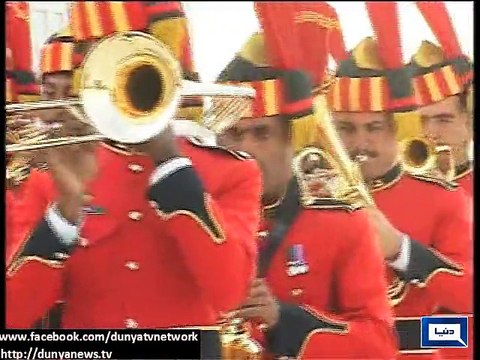Dunya News-Change of guards ceremony held at Mazar-e-Quaid