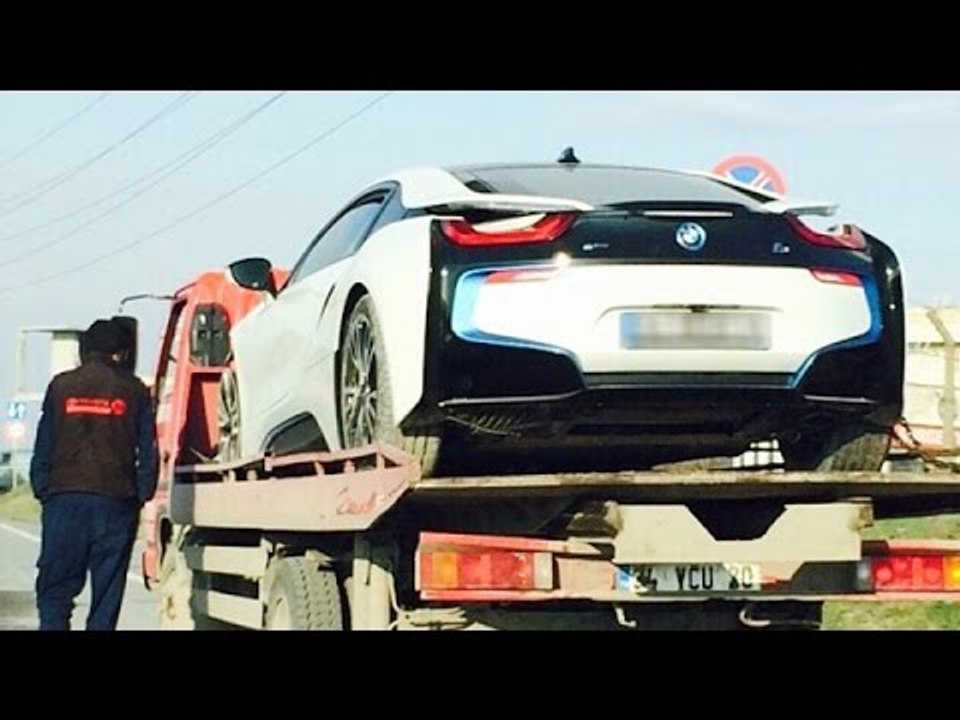 BMW I8 Crashed In Istanbul (Turkey)