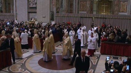 El Papa pide “ternura” en la Misa del Gallo