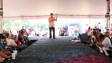 Franz Goovaerts sings Fever at Elvis Week 2013 video