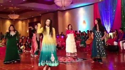Have You Ever Seen Such a Mehndi Dance