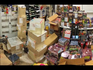 Roma - sequestro di fuochi d'artificio modificati: alto rischio esplosione