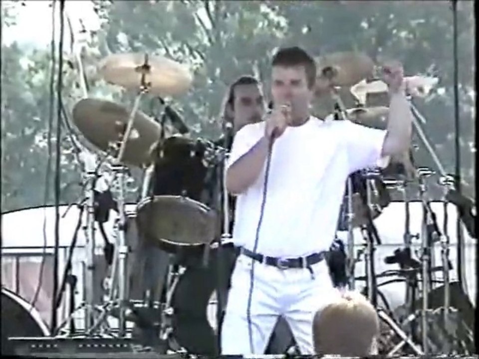 Michel Corringe - Les paumés - Concert à St Romain le Puy - 28 Juin 1998