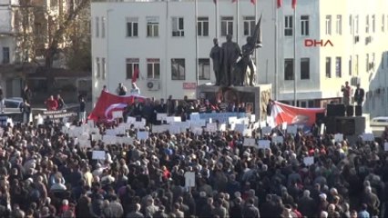 Başkan Sözen'den Miting Gibi Açıklama