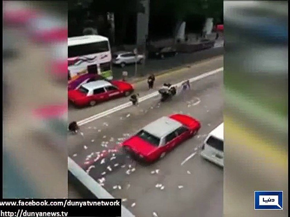 Hong Kong Crash Triggers Money Frenzy