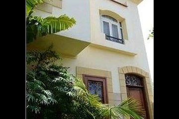 Semi Furnished Townhouse For Rent in Gardenia park 2 October with Private Garden