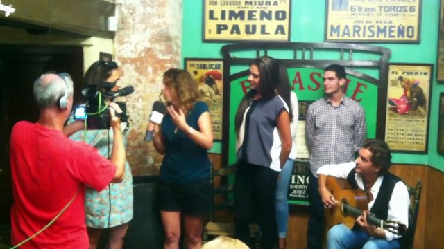 Marina García Herrera Making off , de la entrevista aフラメンコ (1080p)