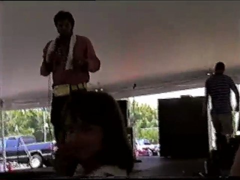 Al Silva sings 'Jailhouse Rock' Elvis Week 2005 video Anna