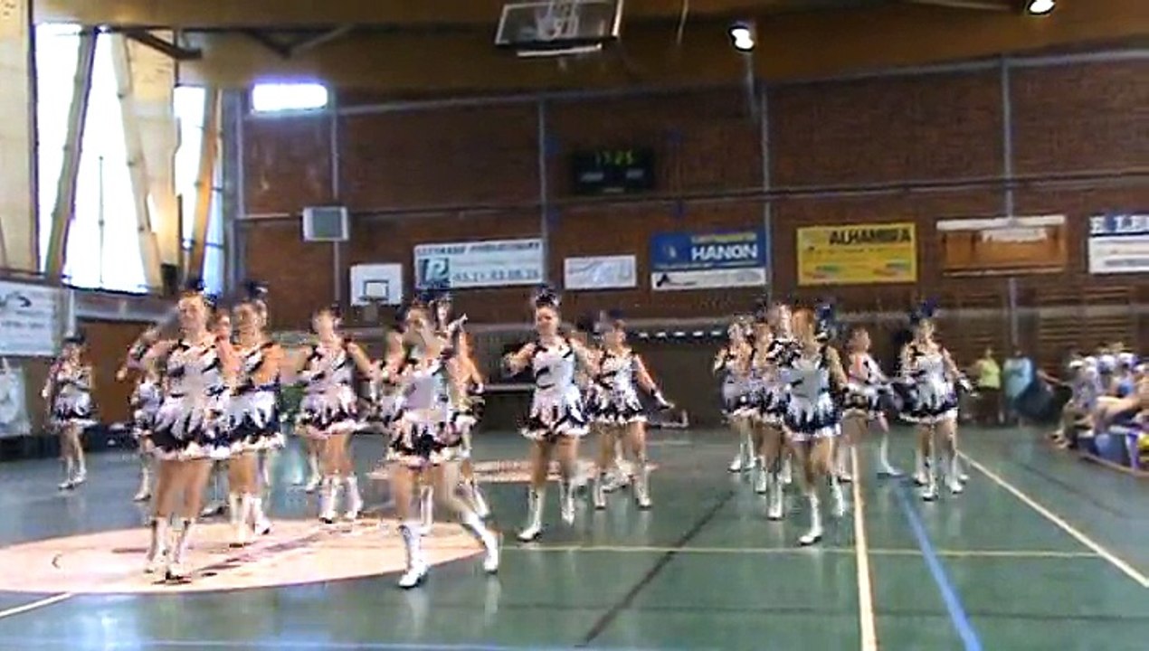 Majorette Fort Mardyck 2009 à Le Portel