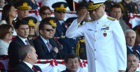 Deniz Kuvvetleri Komutanı Evlendi