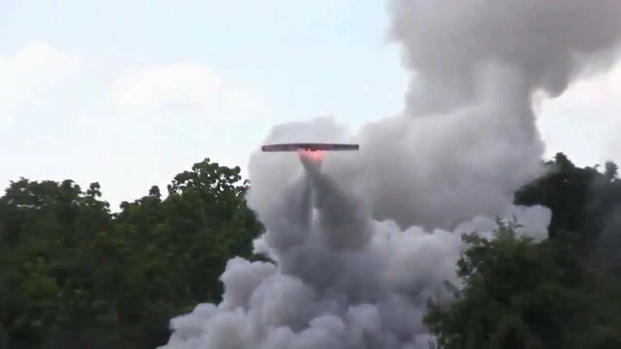 Biggest Firework ever : rocket launched during Rocket party in Thaïland