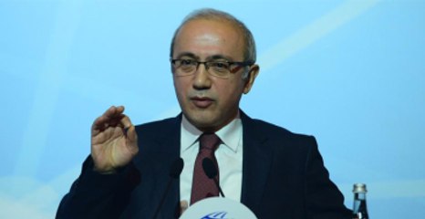 Bakan'dan 3. Havalimanı İtirafı: Zemin Gerçekten Bataklık