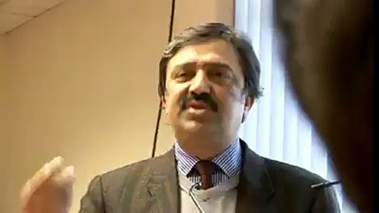 کل کے شہید آج کے دہشت گرد۔ وقت آگیا ہے قوم سے معافی مانگ کر آگے بڑھا جائیں۔