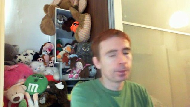 Wiwi égratigne les deux pigeons de Paulette Merval