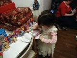 Début d'ouverture des cadeaux noël 2014