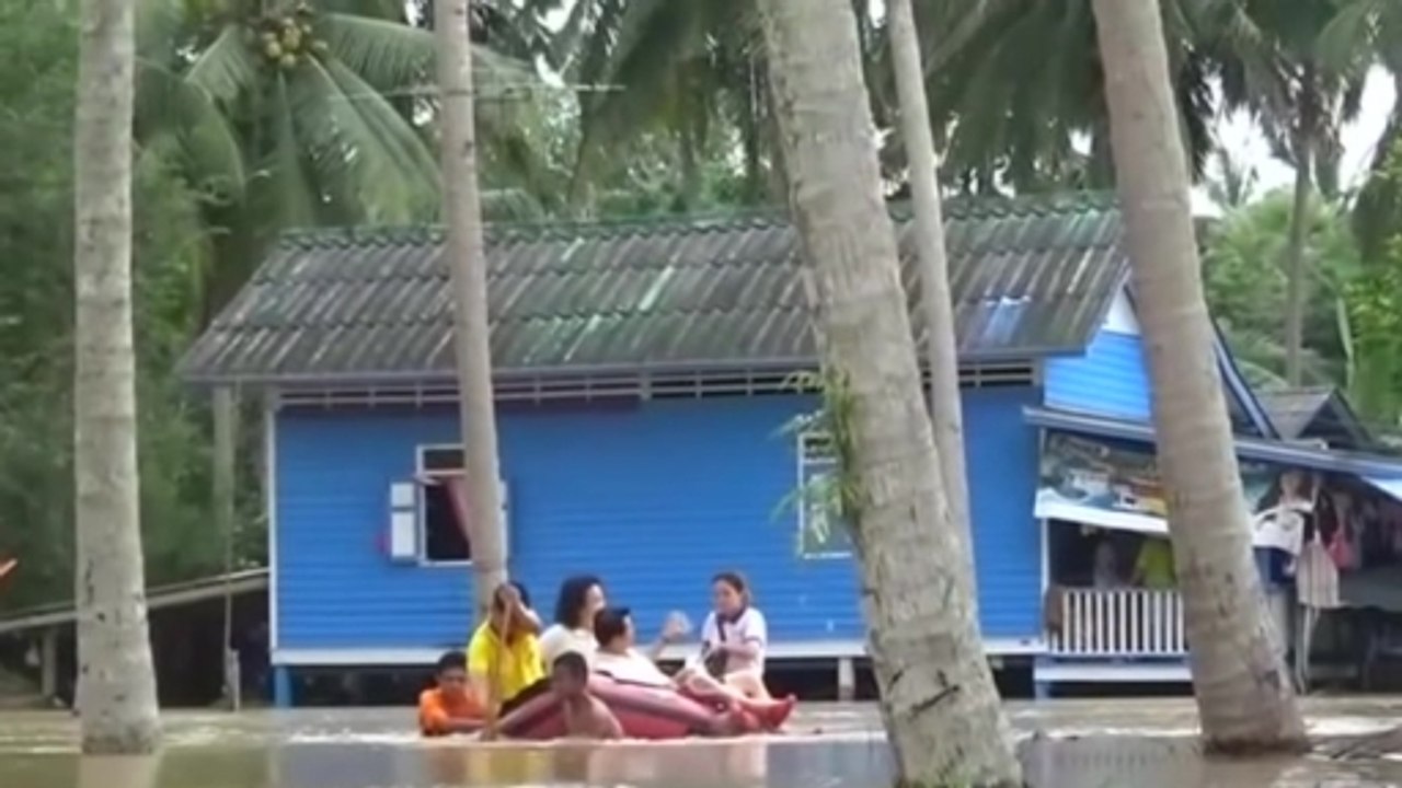Major flooding in Thailand and Malaysia