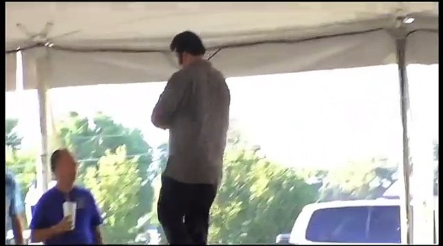 Joe Trites sings We Can Make The Morning at Elvis Week 2011 video