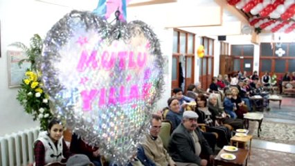 Huzurevi Sakinlerinden Yeni Yıl Kutlaması