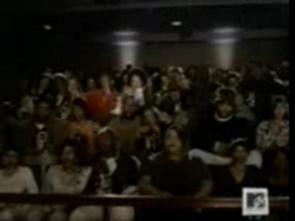 - Fugees - Killing Me Softly